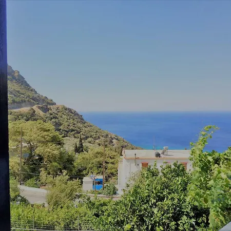 Apartment Palaiopoli View Palaiopolis (Andros)