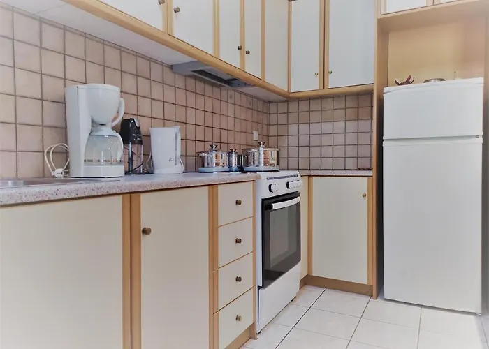 Palaiopoli View Παλαιόπολη