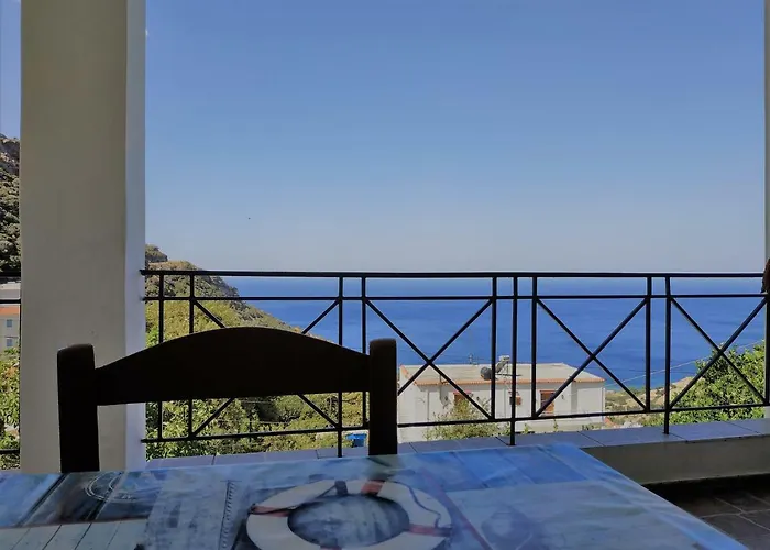 Διαμέρισμα Palaiopoli View *