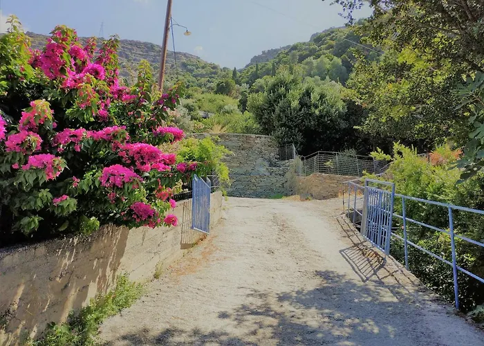 Palaiopoli View Παλαιόπολη